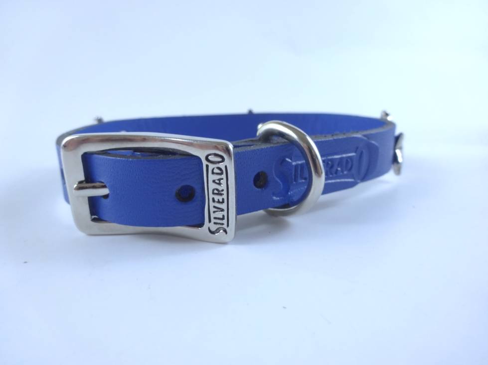 Collar con Aplicación Metálica Perro de Piel, 1cm de ancho