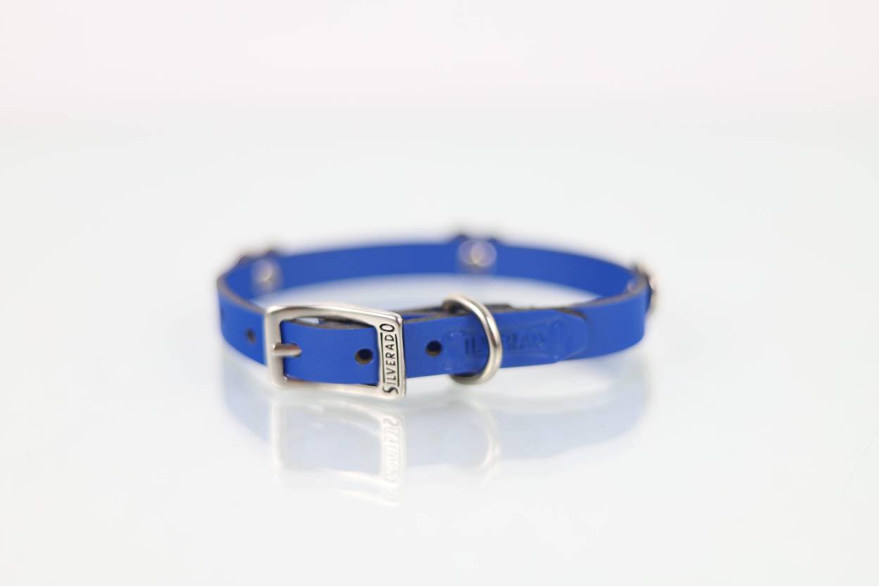 Collar con Aplicación Metálica Corazón para Perro de Piel, 1cm de ancho