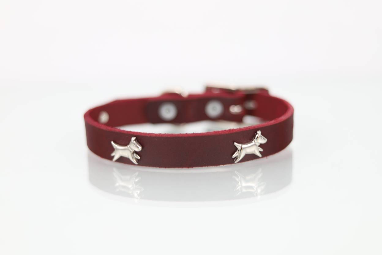 Collar con Aplicación Metálica Perro de Piel, 2cm de ancho