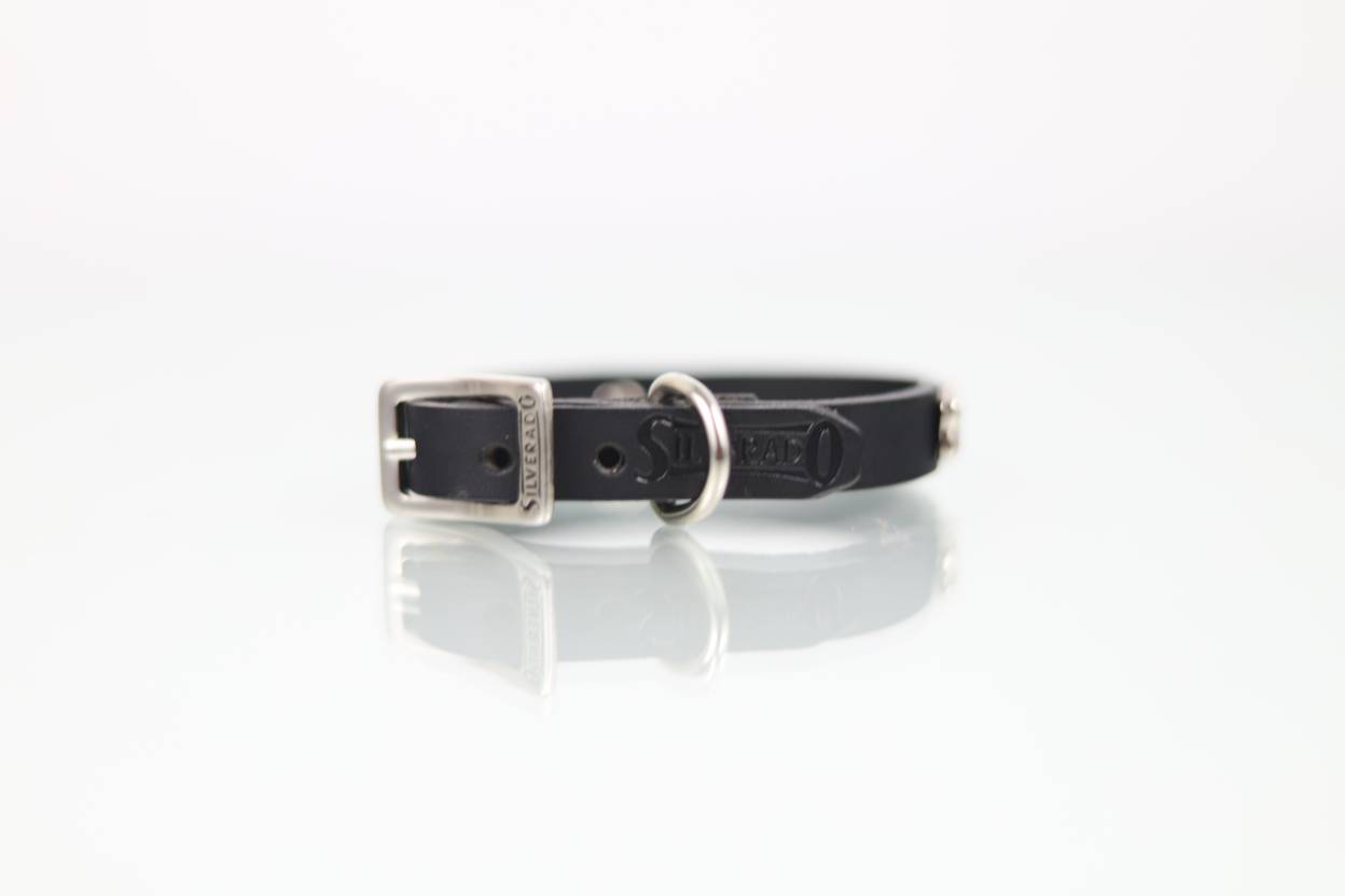 Collar con Aplicación Metálica Hueso para Perro de Piel, 1cm de ancho